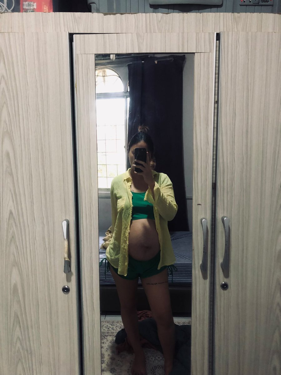 callendraowenz's tweet photo. ini 35weeks bump si numbur 3 kami 🤭 https://t.co/2soqWxQxfy