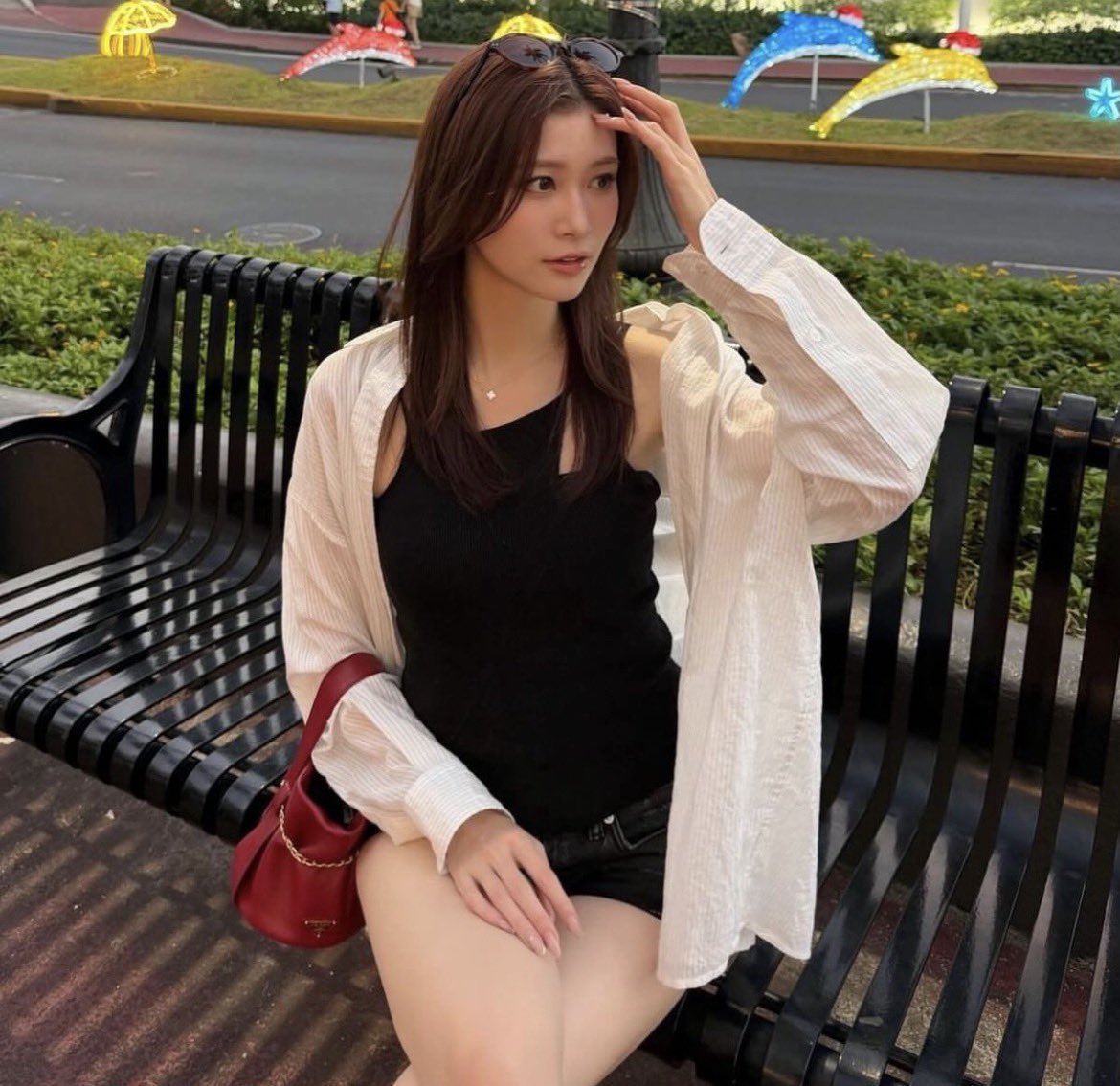 ookido400's tweet photo. めるるなんか雰囲気変わった？
前髪上げたらビジュ上がってない？ https://t.co/884DpOyO2X