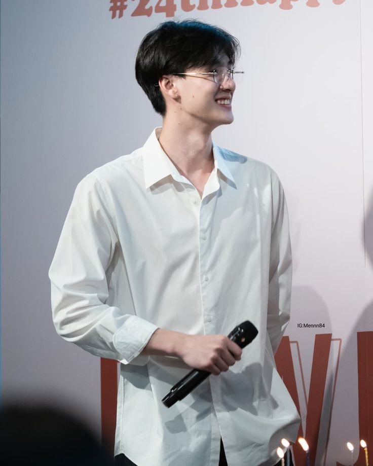 bwagieen's tweet photo. menurut ku dewtee disini cakep banget beneran secakep ituu aura nya tuh bener-bener aur-auran, mana cocok bgt lagii lu berdua😵‍💫😚😋🤤😖🫰🫰 https://t.co/LE9n2j5Hy8
