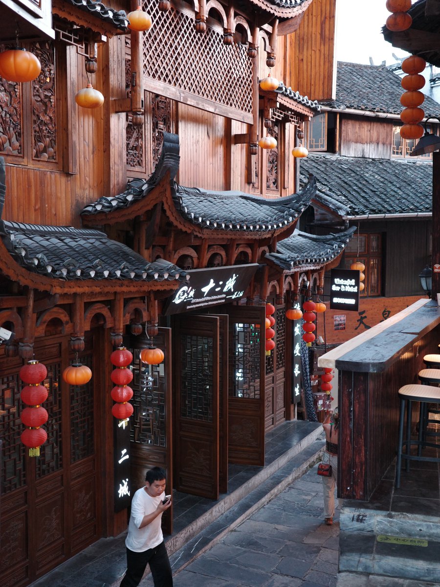IsaacMattlbl's tweet photo. Random photo from Furong Town https://t.co/TFTpRExroa