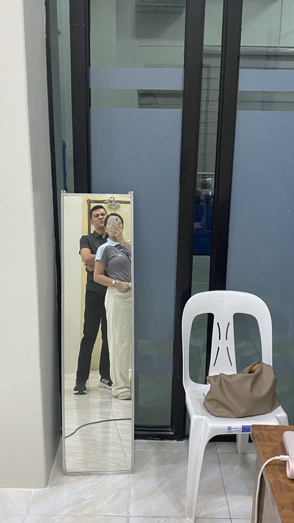 misshaideemae's tweet photo. hi workmate https://t.co/TRO1yLQ3Zt