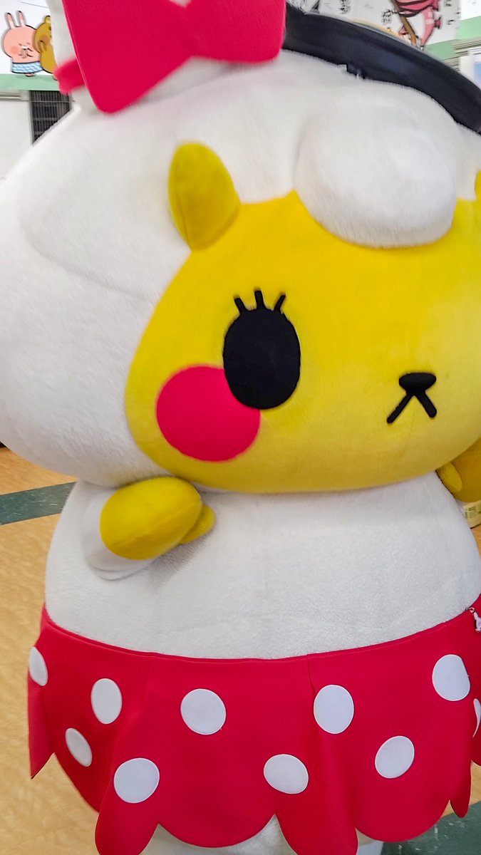 ryu_lamb's tweet photo. まわりの皆さんがカンくんを連れてきてるのに「ジンくん連れてきてる」と言ったらこう。
次回は連れて。。きま、す。。。
#羊飼いしゃん https://t.co/Y2UMB1ewGZ