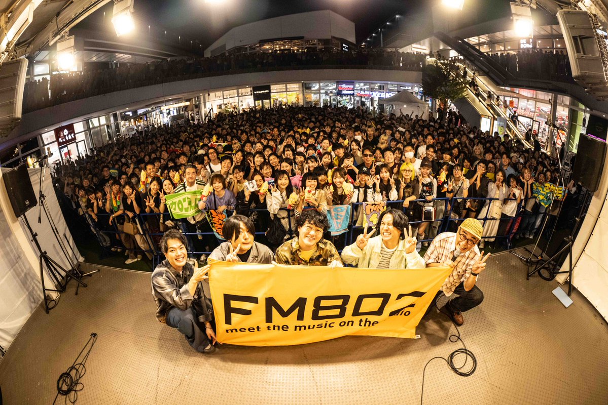 FM802_PR's tweet photo. ✍イベントレポート公開✍

#FM802「THE NAKAJIMA HIROTO SHOW
802 RADIO MASTERS」マカロニえんぴつ公開収録

#マカロニえんぴつ をゲストに迎えた
公開収録のレポートを公開✏

▽レポートはこちらから▽
https://t.co/6BcCn7lzGu

📸渡邉一生 https://t.co/YlHW05kLcE