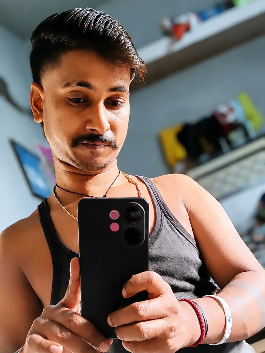 MervinHellams's tweet photo. दिल साफ़ रखो साहब, हिसा�� लोग नहीं, वक्त करता है। https://t.co/JXaQCZp8zq