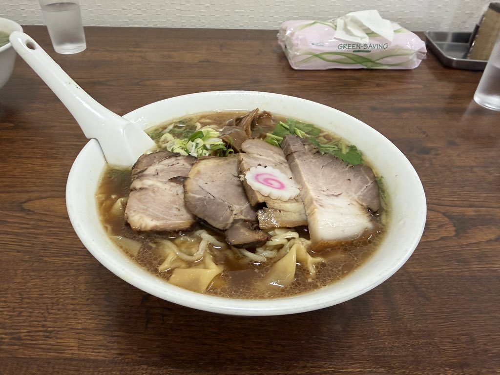 cobra_boko's tweet photo. 聖地巡礼とラーメンとシーシャ https://t.co/0qrGnYLIqy