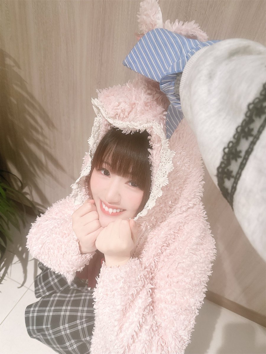 kanonshigure's tweet photo. 中秋节快乐🌕✨
素敵な十五夜を〜！🎑 https://t.co/Ngl4qj1McZ