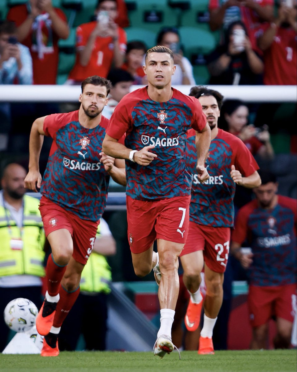 USAMA12J's tweet photo. #Cristianoronaldo
@CRonaldoNews https://t.co/Km0DPXstwg