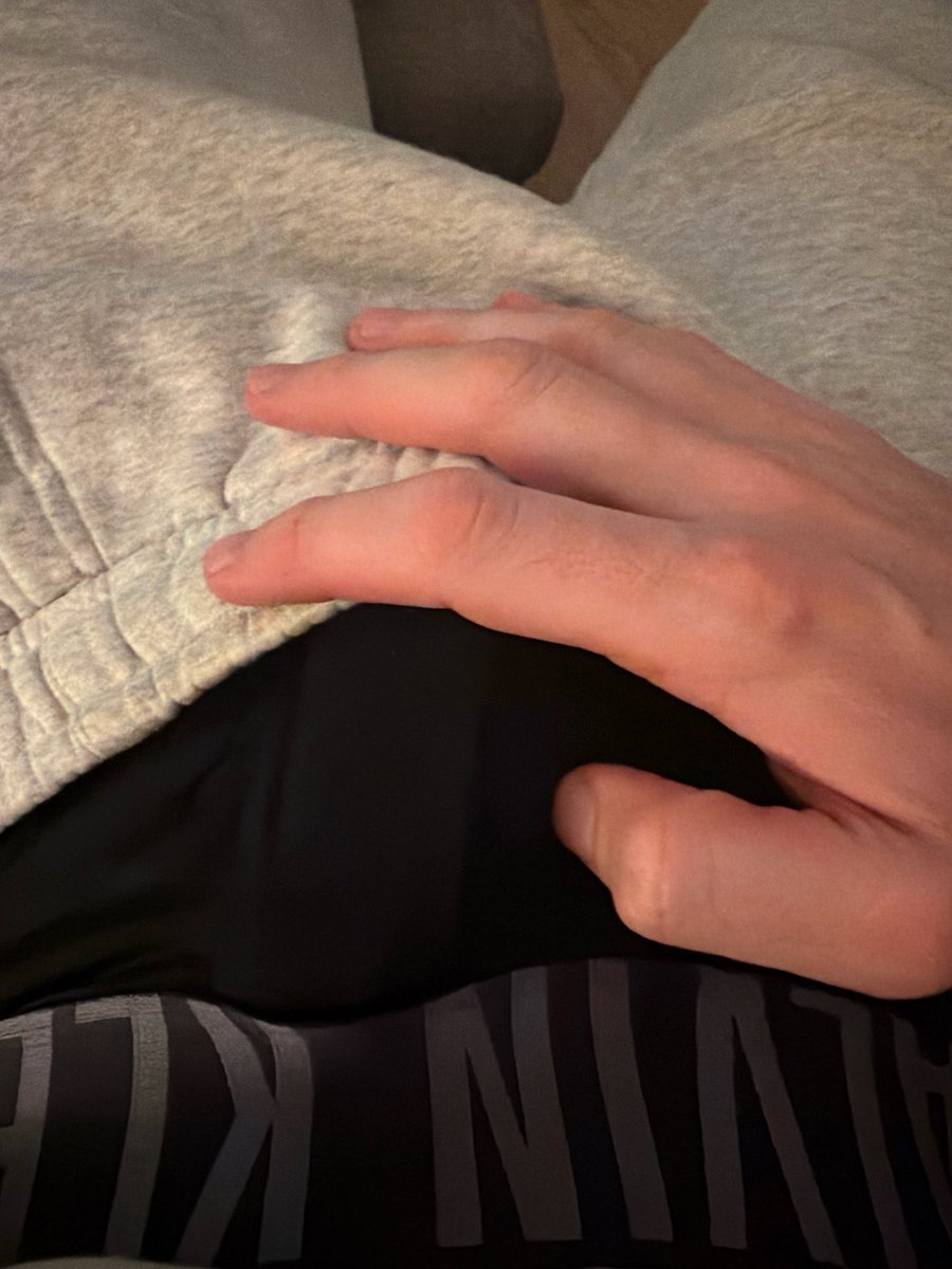 jamesLDN12345's tweet photo. Need a hand… RT to see what’s underneath https://t.co/4tVOZLfWds