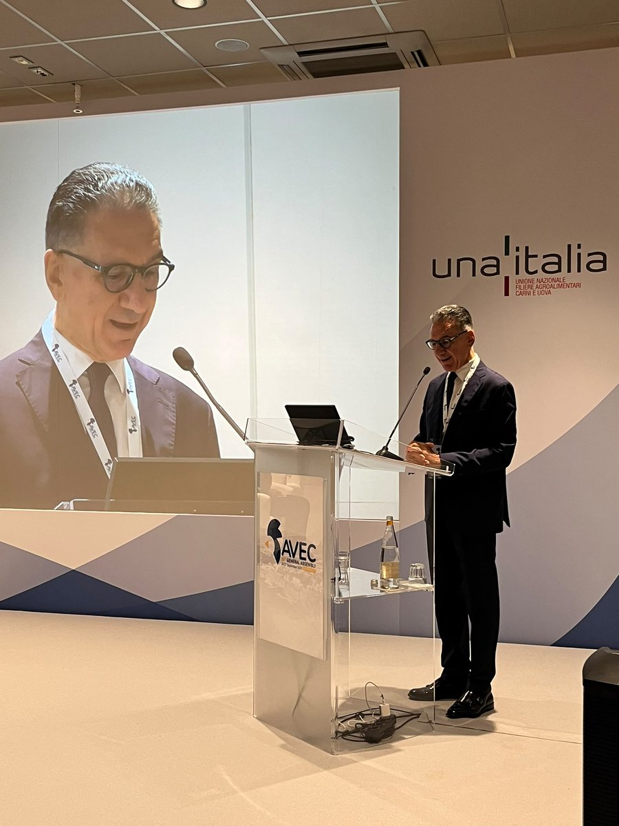_Unaitalia's tweet photo. Antonio #Forlini, Presidente #Unaitalia, apre #AVECGA2026: 💬 "Torna l’Assemblea in Italia dopo 14 anni, record di presenze con +300 delegati. Un segno della forza della nostra filiera europea, unita per offrire proteine sane, sostenibili e accessibili”
@AvecPoultry https://t.co/6HYCdY9qzr