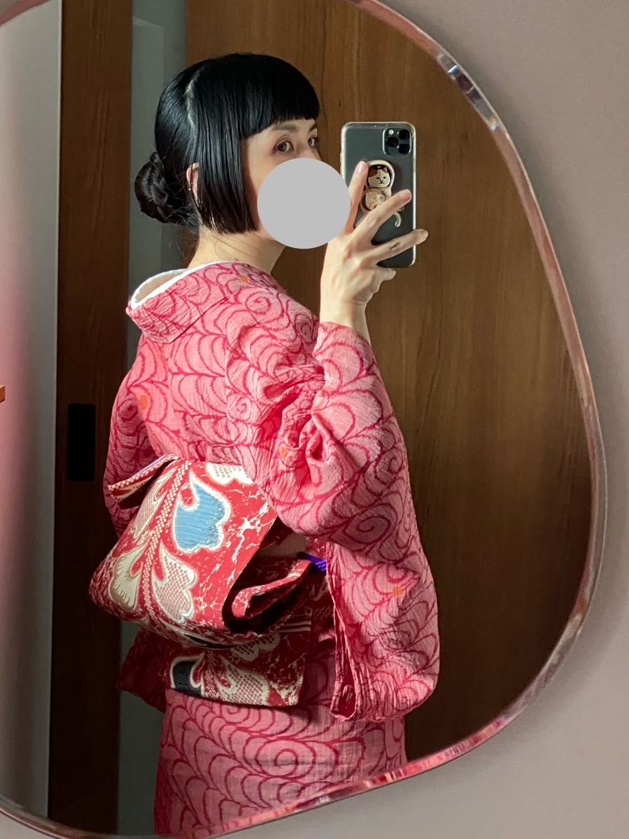 Y65691889's tweet photo. 小千谷にアンティークの絽帯
まだまだ暑い https://t.co/nZAB7tXrGS