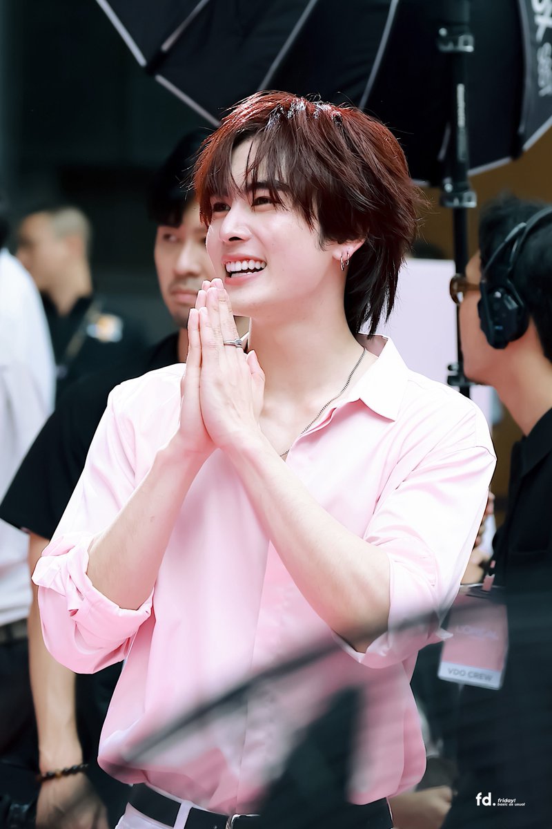 haymarmzi0's tweet photo. Hellow PSD family! I need more followers.please follow me, I'll follow back na🙏

#แลกฟอลรอเทรนด์เพิร์ธแซนต้า
#แลกฟอลรอครูพบเมฆครูโซลาร์ 
#PerthSanta #เพิร์ธแซนต้า
#PerthTanapon #Santapp https://t.co/wUEJKQqDvY