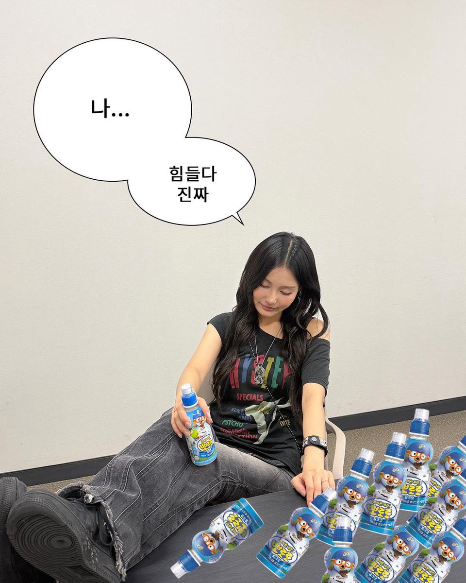 xnglch's tweet photo. 나 일본인이라 잘 모르겠는데 이게 추석 축하 사진이야? 만우절이 아니야? https://t.co/MPWjxw3VUl