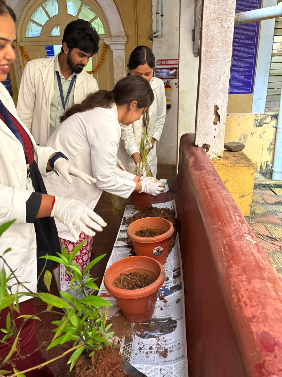 cruhgoa's tweet photo. Medicinal Plantation Drive | 11th Ayurveda Day 2026,
Clinical Research Unit (Homoeopathy), Goa,organized a Medicinal Plantation Drive at AYUSH Health Services Campus, Goa, on 23.09.2026. The initiative promoted awareness on the cultivation &amp; sustainable use of medicinal plants. https://t.co/wfb3j3iCXf