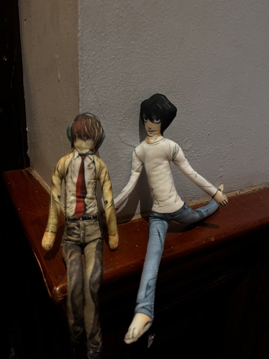 ishimondoirl's tweet photo. Cuties at spoons
#lawlight https://t.co/ZaKhJG0WSk
