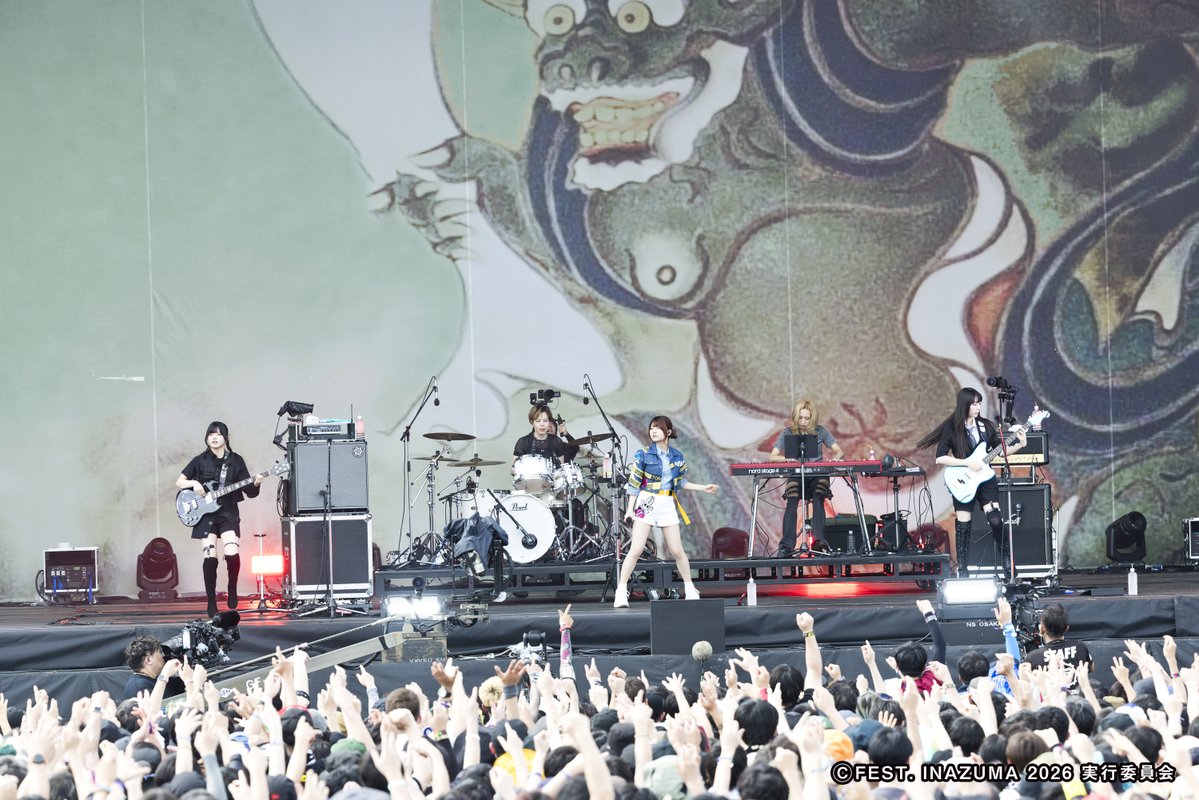 FEST_INAZUMA's tweet photo. ☁風神STAGE☁
トゲナシトゲアリ
https://t.co/EmaVnwRTtT

▼SET LIST
01 雑踏、僕らの街
02 もう何もいらない未来
03 空白とカタルシス
04 極私的極彩色アンサー
05 群青ミニアチュール
06 声なき魚
07 視界の隅 朽ちる音
08 爆ぜて咲く

#フェストイナズマ 
@girlsbandcry #トゲナシトゲアリ https://t.co/icHafU6JKG