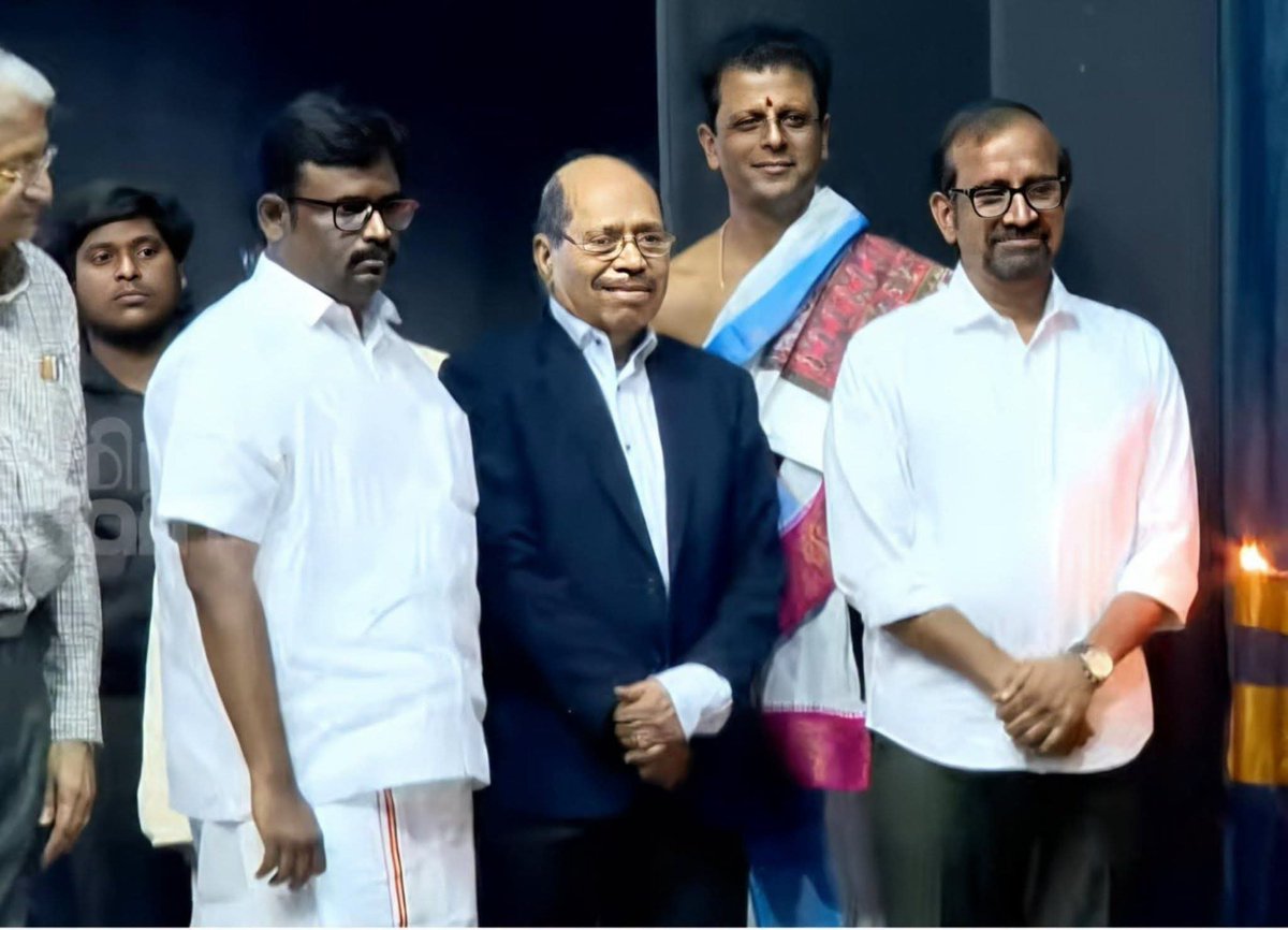 AravindRajaOff's tweet photo. ஜெம் வீரமணியுடன் தவெக அமைச்சர்கள் லோகேஷ் தமிழ்செல்வன் &amp; வெங்கடரமணா. https://t.co/Im7JPCqFoc