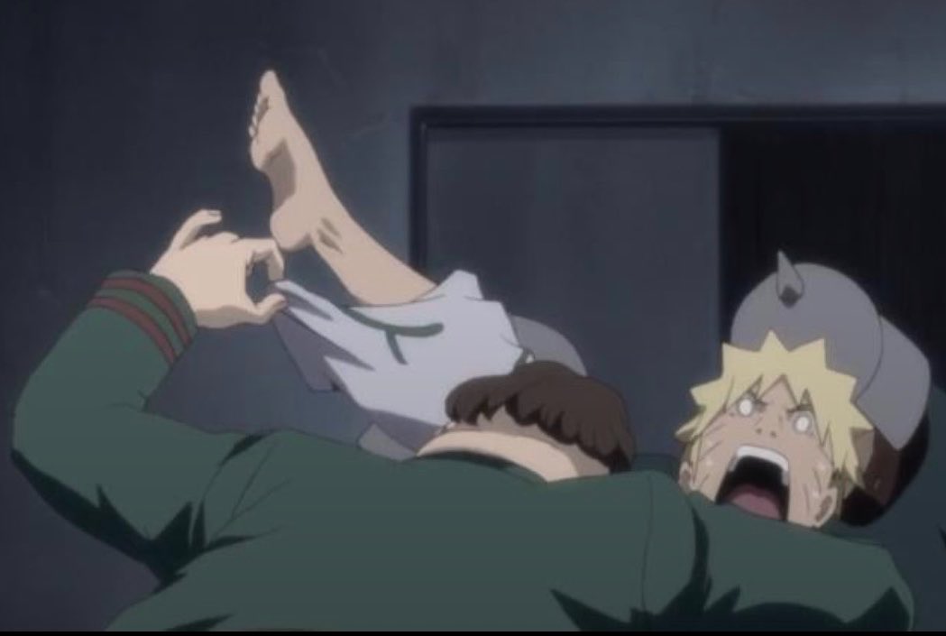 lunadulcce's tweet photo. Se habla muy poco de cómo casi lo violan a Naruto en esta película y se la pasan manoseándolo sin su consentimiento 🫠 https://t.co/v9101581mp