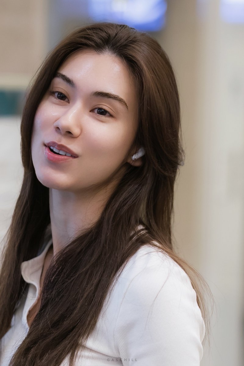 GasChill's tweet photo. ใจฉ้านนน 🫳🏻🫳🏻

#lalinalena #ลีน่าลลินา https://t.co/7pZK9vYzRX