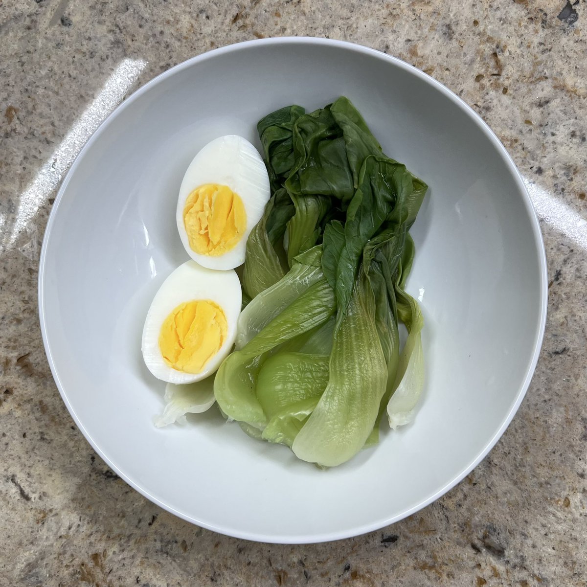 rainirexic's tweet photo. ₊˚⊹♆  09.24.26 — lunch &amp; dinner
cooked lunch in the microwave and the steamed eggs spilled everywhere :/
but i used my new steamer to cook dinner and the egg whites turned out sooo perfect! gotta experiment w the cooking time to make the yolks jammy now
#edtwt #edrtwt #mealspo https://t.co/HK5lkwlXgZ