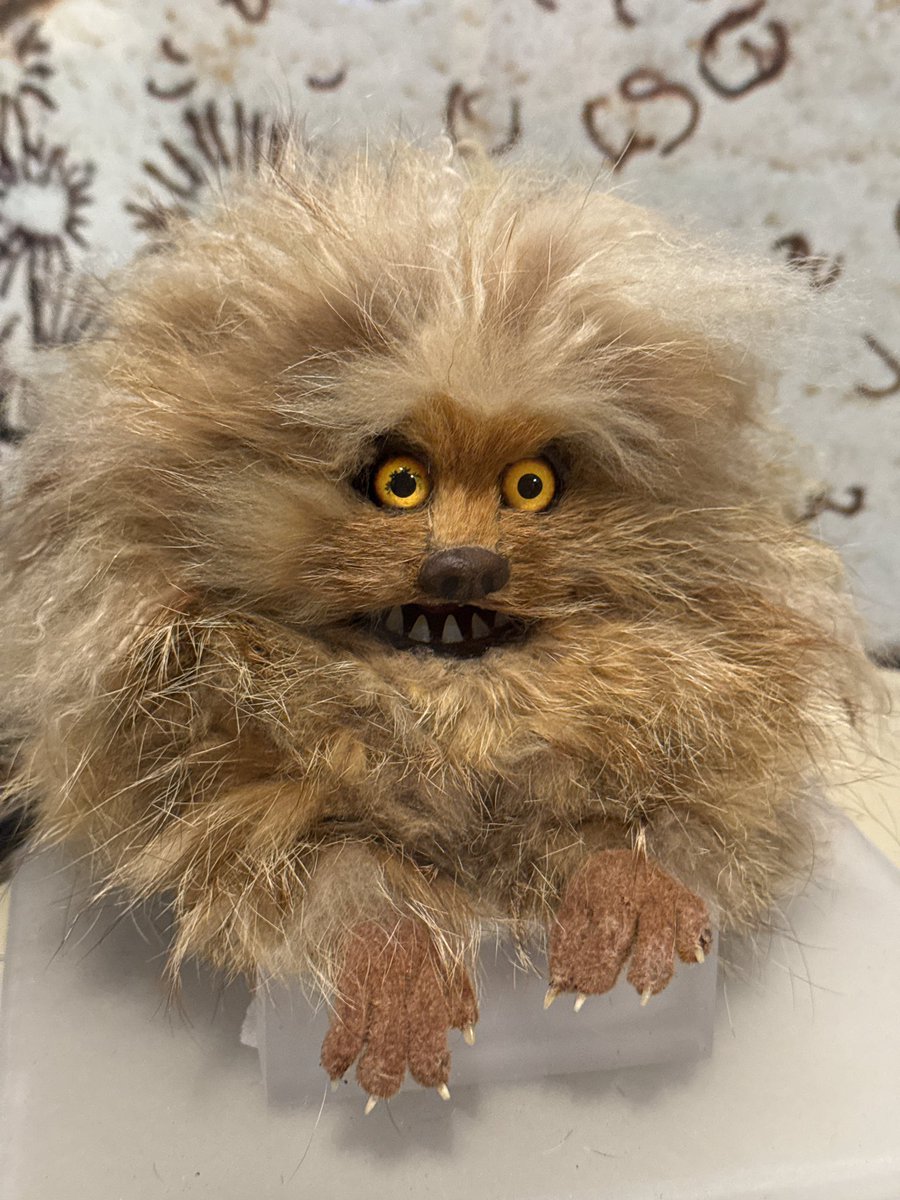 cozydeirdre's tweet photo. GIFLP (god i fucking love puppets) https://t.co/JSKq7uI6MB