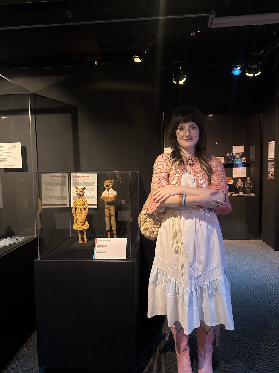 cozydeirdre's tweet photo. GIFLP (god i fucking love puppets) https://t.co/JSKq7uI6MB