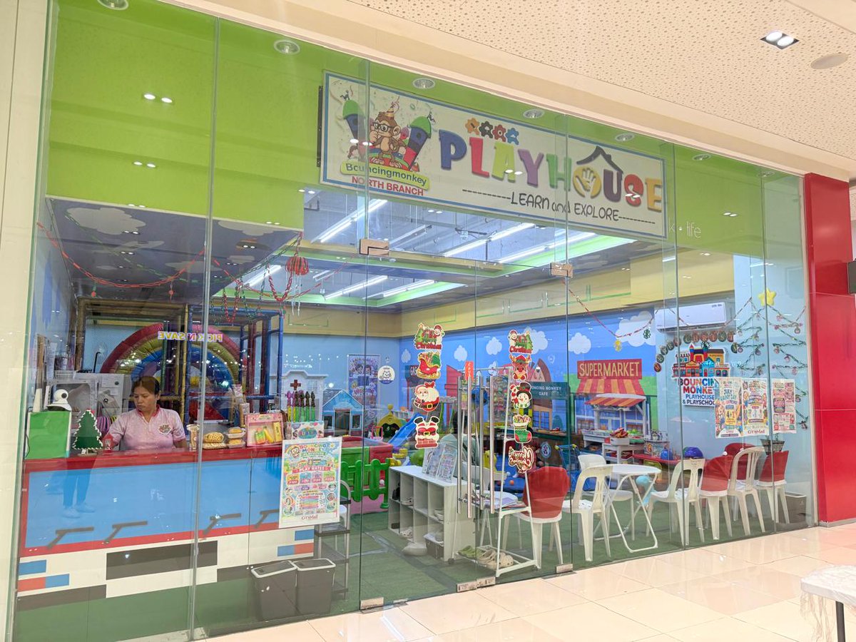 CityMallPh's tweet photo. Giggles never end at Bouncing Monkey Playhouse🛝🌈🎊🏀🎈 Visit them at CityMall Tarlac

#CityMallPH #bouncingmonkeyplayhouse #TarlacCity https://t.co/Cea9azEAPG
