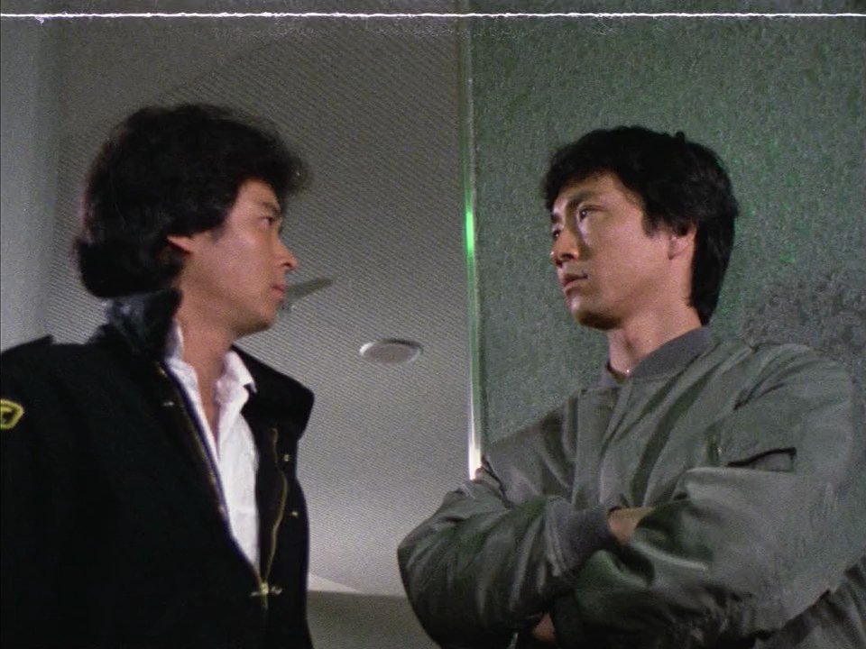 SentaiFiveDX's tweet photo. Last night on the #SunVulcan Rewatch: "Great Escape: Heli Explosion" Hiba's friend comes to town, acting as a double agent stealing Sun Vulcan Robo blueprints, only to find out he's doing it to get close to Black Magma and take them out https://t.co/Yu3Y8v3hYx