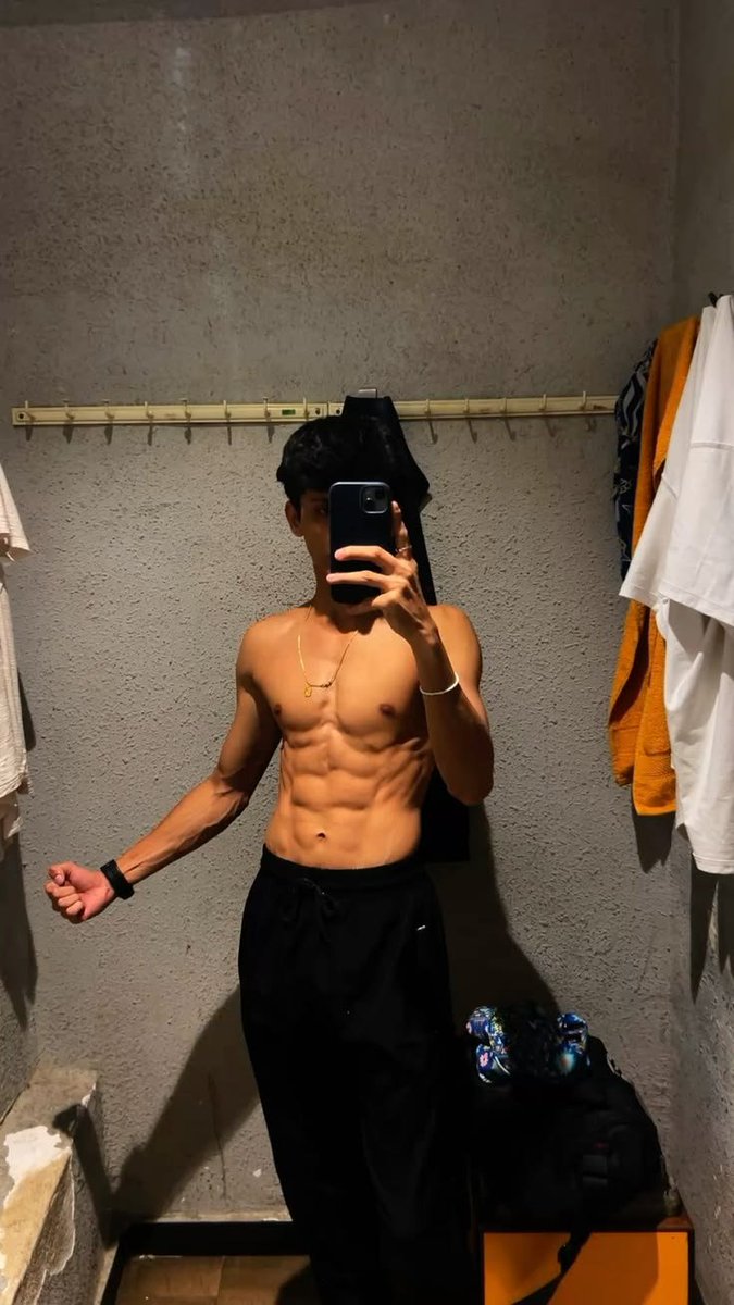 jose03524686's tweet photo. Quien para platicar????? 😏 👀 https://t.co/FOQK3xgEyh