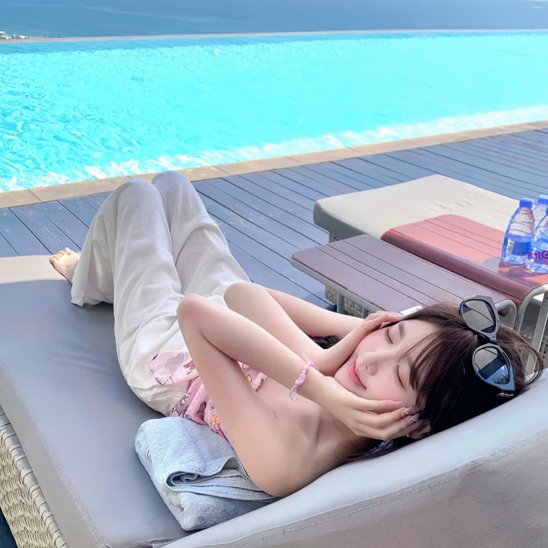RyanBerchecmjt's tweet photo. riches🆑06年，151cm，40kg东莞附近的男生在哪里 想找个同频的,（想找个抛友）🖖🐏#约炮 #女大 #东莞 https://t.co/7vKrp3MzTn