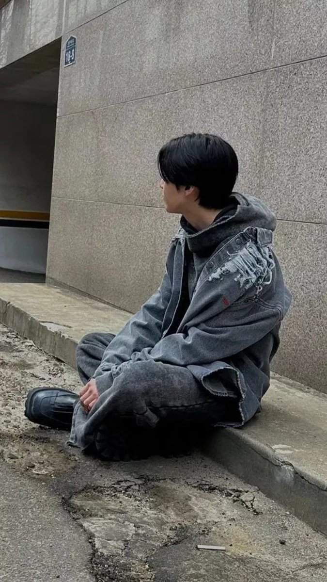 Juhoonelpro's tweet photo. A quien me encontré @yoongizehf https://t.co/LSUDSx4mVC