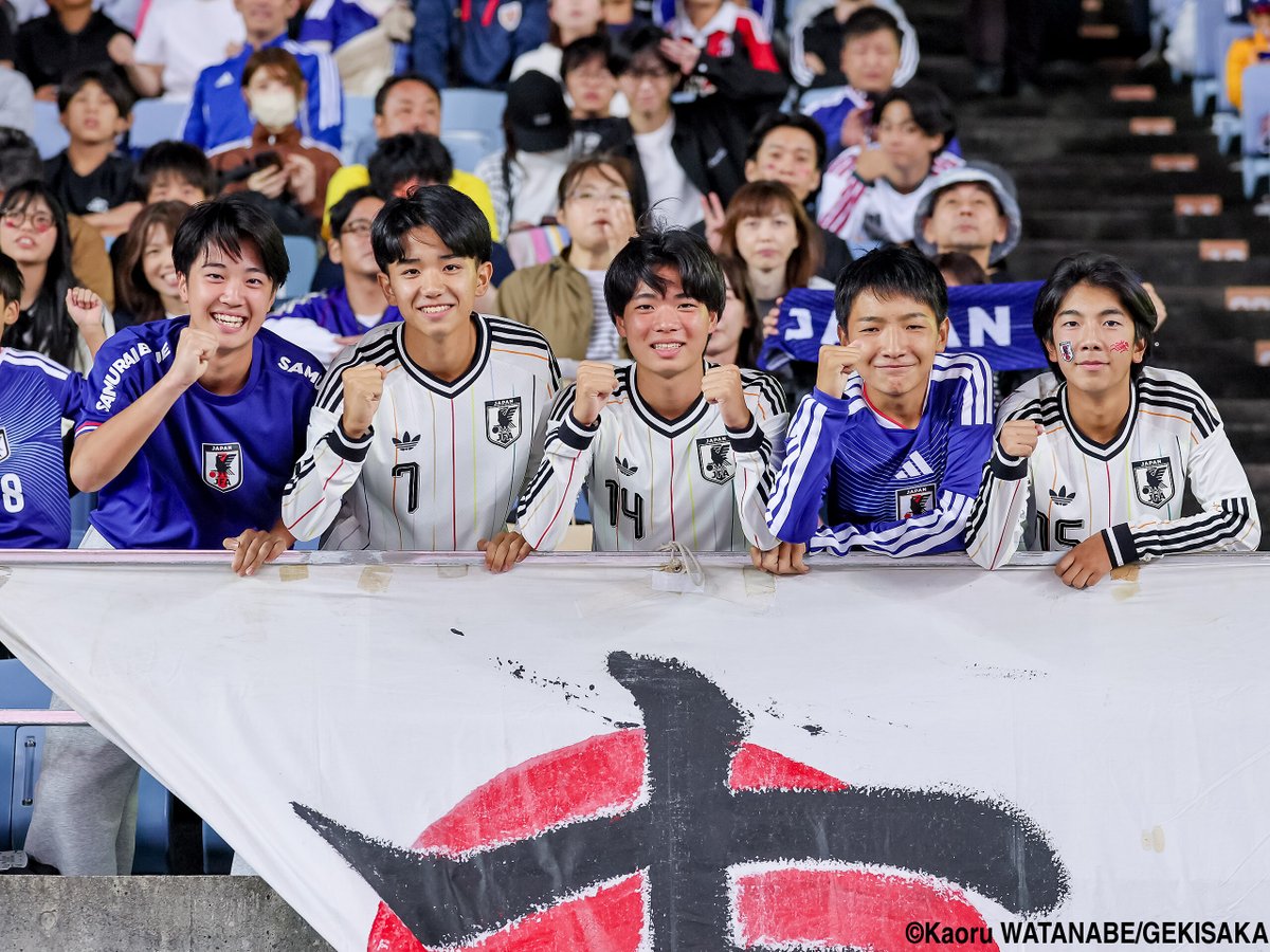 gekisaka's tweet photo. 【写真特集】宮城開催の日本代表戦を楽しんだサポーター:vol.2(70枚)

https://t.co/OBVWwDqNLS

#サッカー日本代表 #daihyo #ゲキサカ https://t.co/2Saq0OXzTe