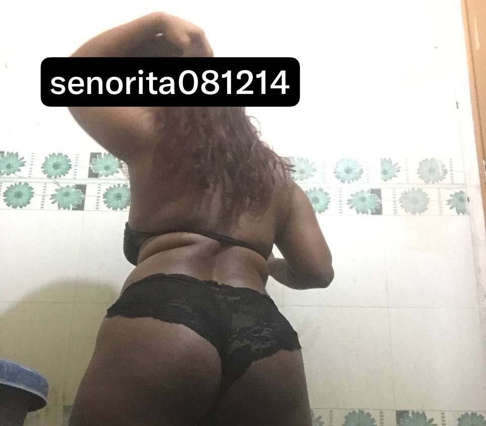 Dessertsou11501's tweet photo. https://t.co/V3UCYBDu54
.
.
Check it out
🍆���
.
#tamilhot #mallugram #mallucouple #malluvedi #malluthund https://t.co/9WWxjHx9dx
