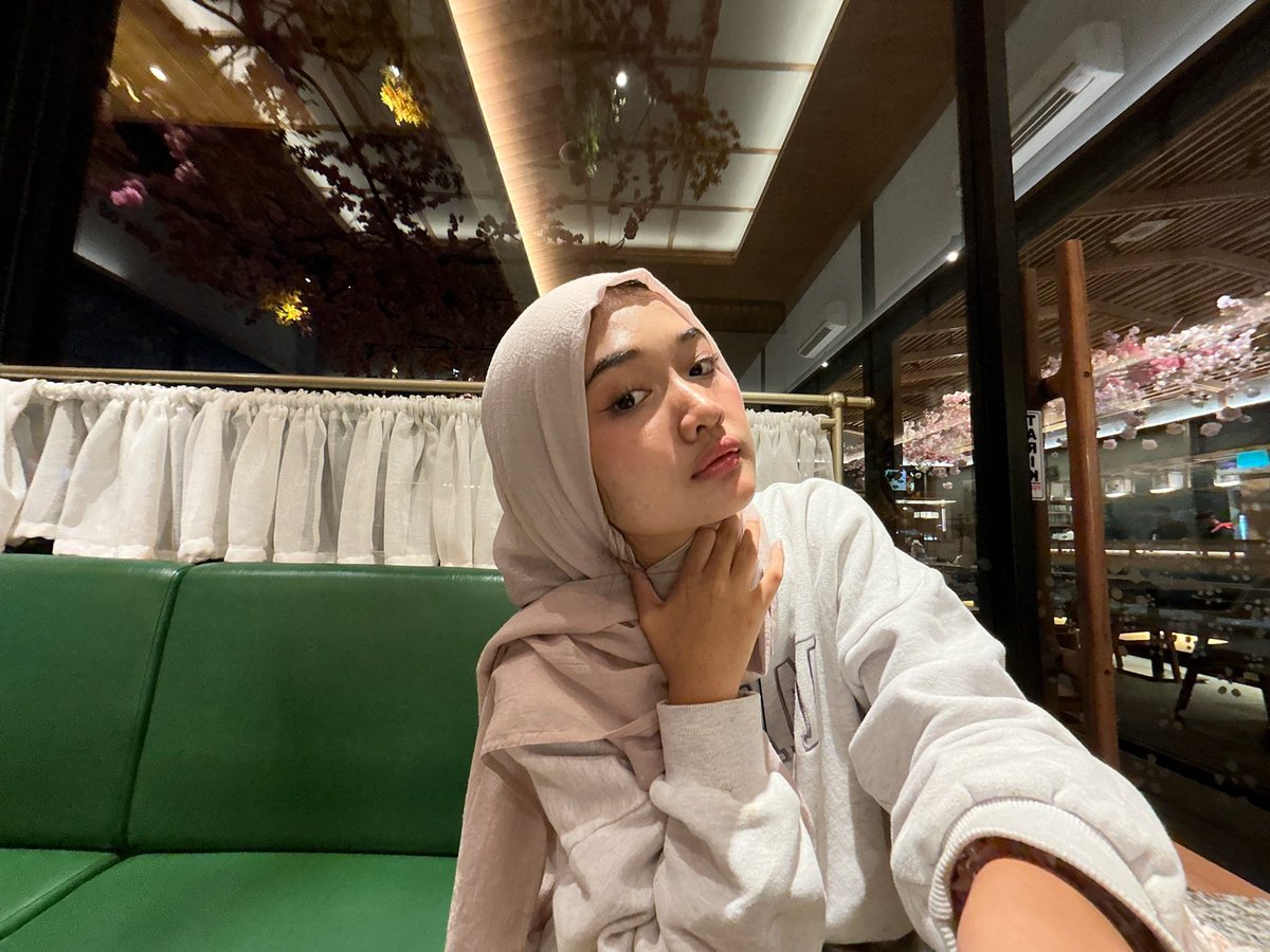 kidcalledMai's tweet photo. btw ini voal emang cakep bgt dia kokoh ngga kaya viscose yang gampang rusakk, tp ttp 11-12 sama viscose:> aku juga ngerekomendasiin ini ke temen2 aku soalnya tjakeupp 
https://t.co/2uiYT76pcF https://t.co/ilqwigcZWb