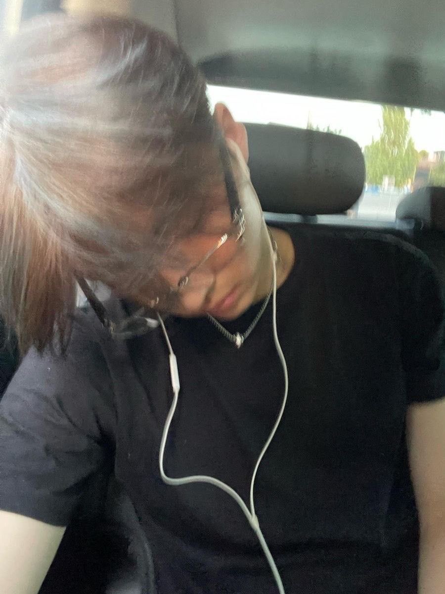 FadedSangwon's tweet photo. @BoundMaisie Udah teh mau tidur lagi https://t.co/OlX6nlngn7