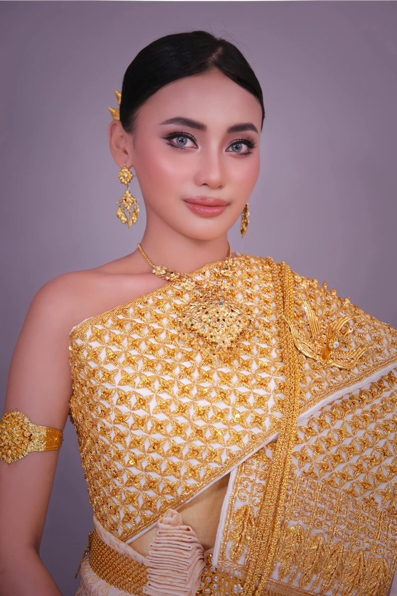 RakVirakOffical's tweet photo. Lim Laura, Miss Teen Universe Cambodia 2026 🇰🇭🇰🇭🇰🇭 #cambodia #limlaura #missteenuniversecambodia2026 https://t.co/T0MizNYytZ