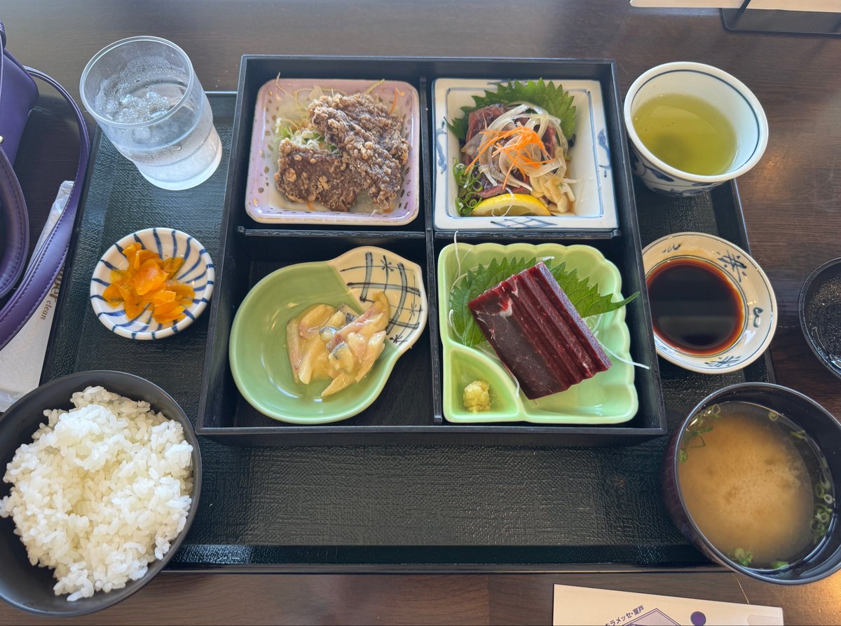 Yocto_'s tweet photo. 彼氏くんと3泊4日四国旅行してきた〜🚗³₃
以前食べ損ねたいろいろ、ちゃんと回収してきたぞ└( 'ω')┘
温泉も良かった〜〜〜！
次は体調管理ちゃんとしようね私…… https://t.co/GiUgQ5BQCQ