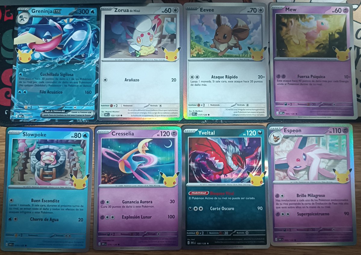 Er1ckIDK's tweet photo. Las cartas que me gustaron, los Pikachu y los hits de la caja de Greninja que abri 🐧 https://t.co/5cVttRxxPs