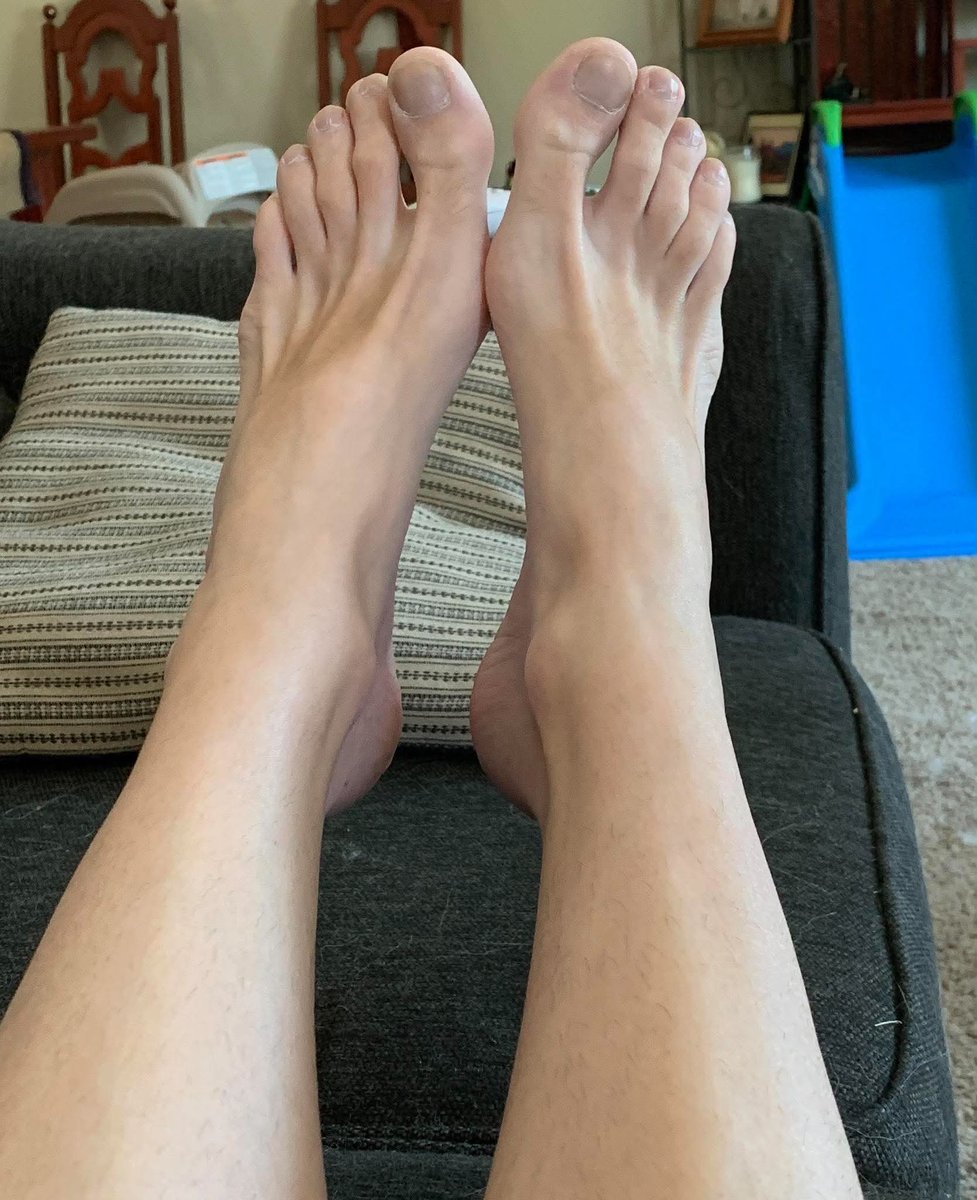MikePeach6767's tweet photo. @OFElitePromo  hope you all enjoy we’re new to this 

#feet #feetfetısh #feetworshi̇p #foot #footfetısh #footboy #servant https://t.co/JBVwQD9q6Z