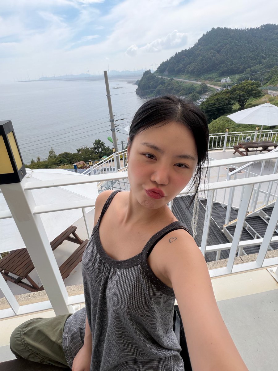 globalsoojin's tweet photo. [📸] 260925 SOOJIN fromm update 

#SOOJIN #수진 https://t.co/TgeKqhhgaw