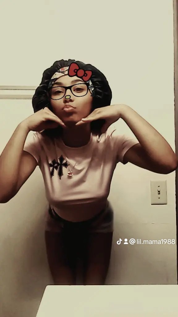 Lil_Mama018's tweet photo. Hi yall I'm Mimi if yall tryna buy sum content or spoil me hit me uppppp https://t.co/1ejZZmC7Qn