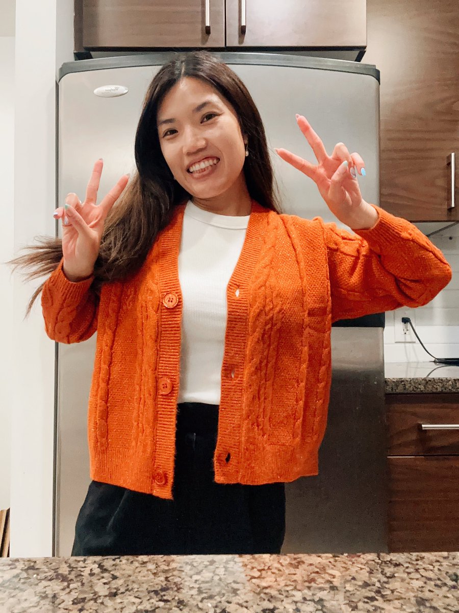 BackToSwift13's tweet photo. Have my showgirl cardigan ready ❤️‍🔥 #TSTLOASTheEncore https://t.co/r1LtVevDQW
