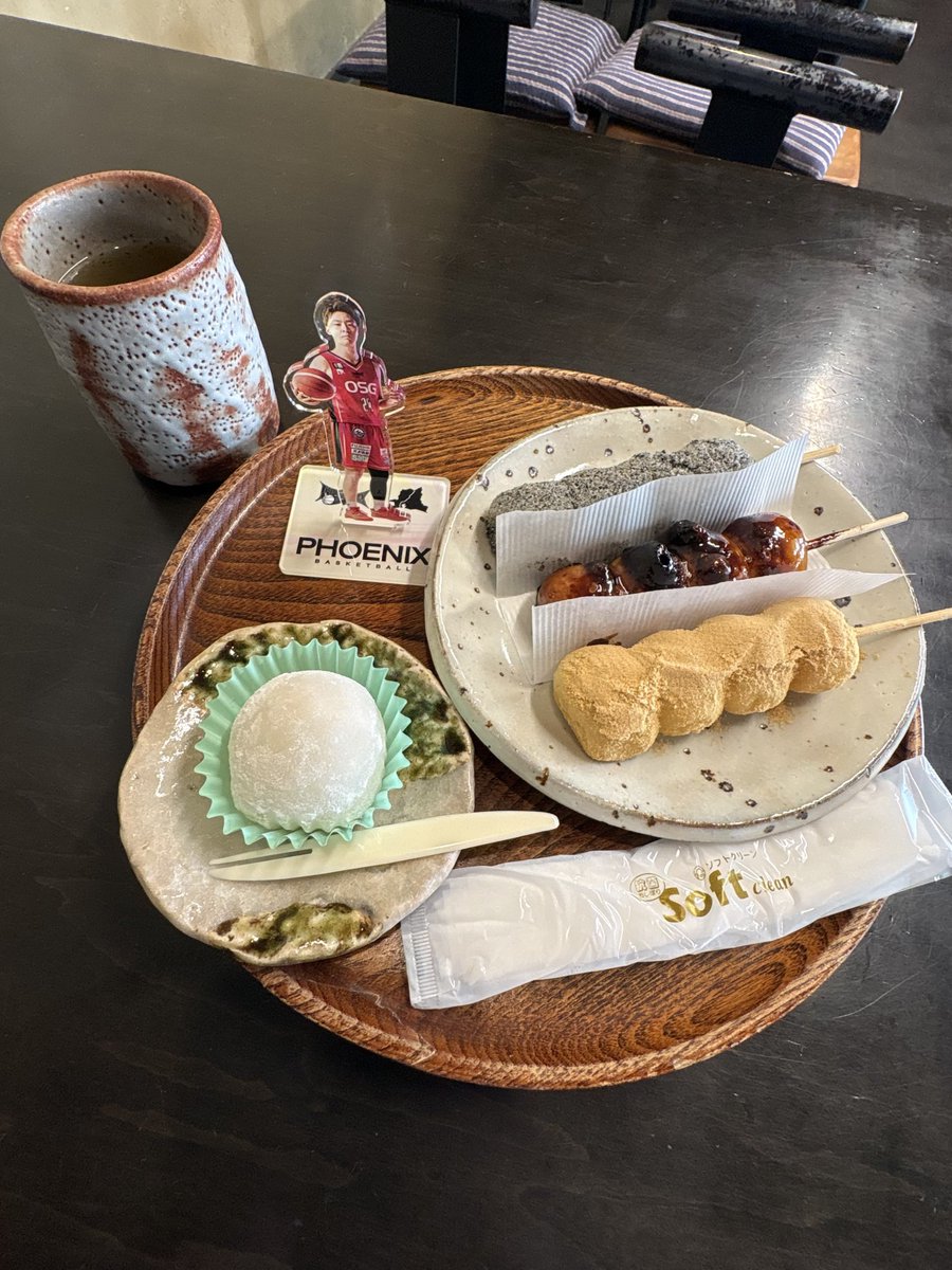phoen_Kin's tweet photo. ついに来た！！！
今シーズンもよろしくお願いします！！

大正軒初訪問✌️
出来立てのみたらし初めて食べたけどめっっちゃ美味しい🤤
・
・
・
豊橋はいい街だなぁ👏👏 https://t.co/Y4wCHkOW9C