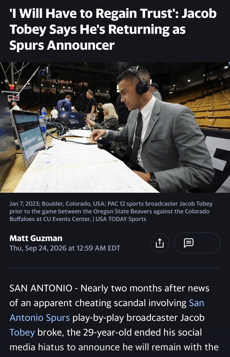 PorchLightOff's tweet photo. It’s lit in San Antonio. They don’t care😂😂😂 https://t.co/rY12oiu1jL