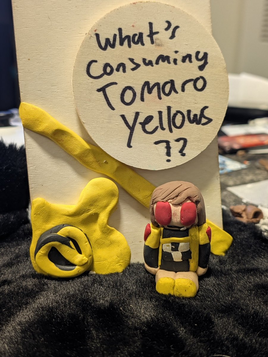 Parodialax's tweet photo. Tomaro yellows...💛

Plushie in second image is by  https://t.co/cb69L5BreC on Bluesky! 

This was fun to make and it's fair to say I have the most in person objects of tomaro <3
#studiosystemguardianangel https://t.co/DZW7hwMPAI
