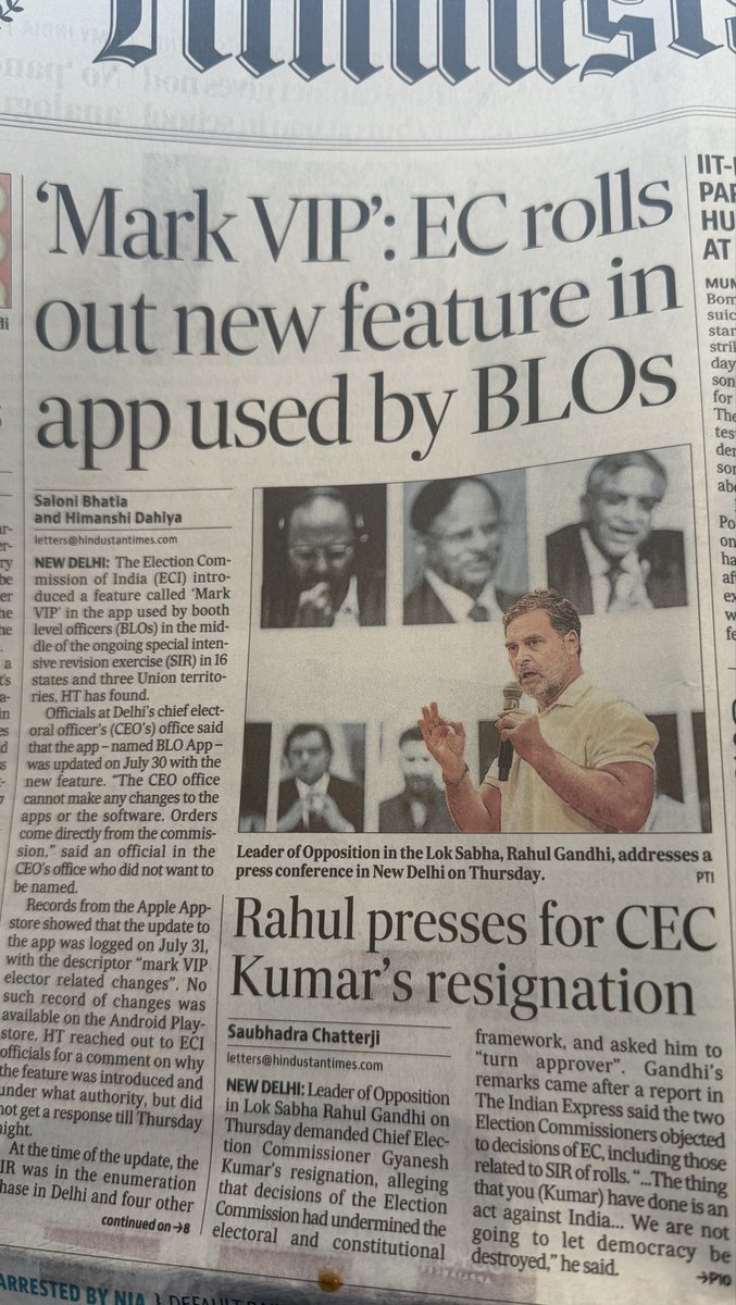 virsanghvi's tweet photo. So it’s official now. Booth level officers have a new, special category on their apps : EC approved VIP voters.
For the rest of us non- VIPs however it’s still harassment and disenfranchisement as usual .
Electoral democracy in New India! https://t.co/Z50hWUdE2J