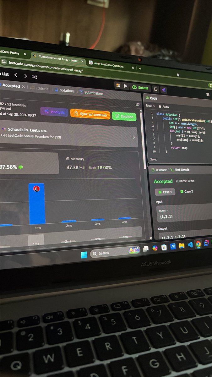 laviiscooked22's tweet photo. Solved a LeetCode problem this morning. Nothing crazy just an easy one.

But sometimes those small wins are all you need to start the day right. 

The grind continues. https://t.co/gLWchdjzQy