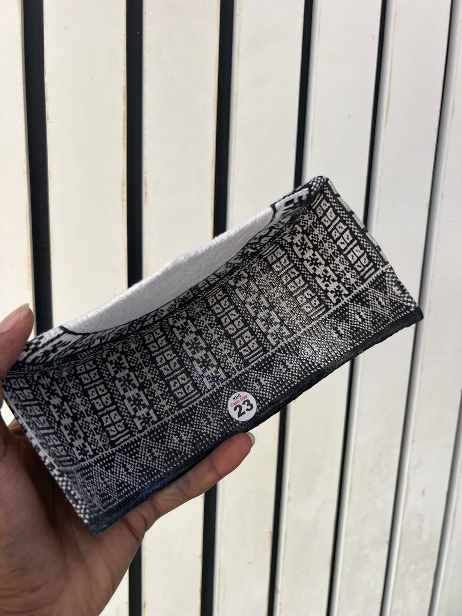 iam_A_square001's tweet photo. Latest Stock Available
Category: VVIP CAPS 
Size: 23

🏷️Price: N60,000 Each 

Call/Chat: +2349032231988
Location: Zaria
Delivery: Nationwide https://t.co/3RpLV3yt7Z