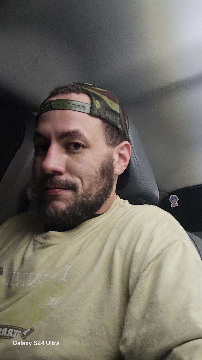pbegnoche45's tweet photo. Single looking for anything. #date #single https://t.co/hbkRfmCLbJ