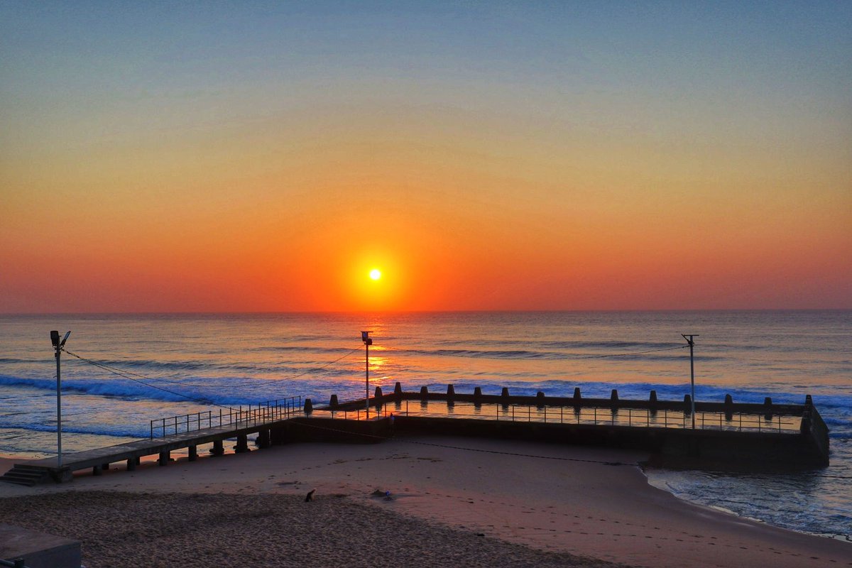 attiedb's tweet photo. @TrafficSA Durban, another lovely day. https://t.co/IFJFqn6E7w