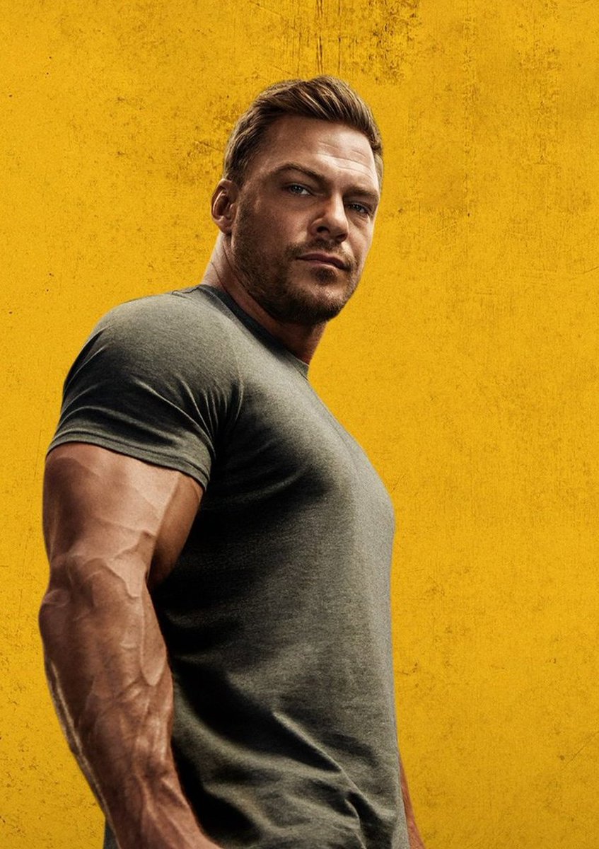 InternetH0F's tweet photo. 'Reacher' has reached 1 billion minutes of viewership for its 5th consecutive week

Season 4 premiered mid-August and has held the #1 streaming title slot in the United States for 4 of the last 5 weeks https://t.co/zDh0TDDSnZ